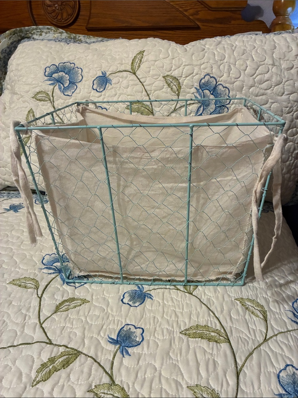 Cotton-Lined Wire Storage Basket in Aqua